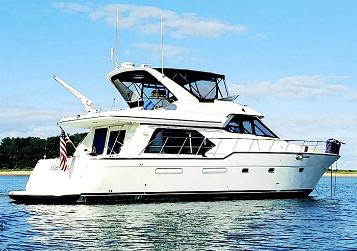 Miss Utah Down East Loop Yacht