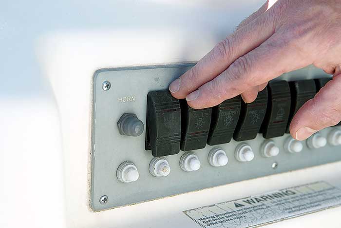 Helm switch