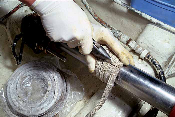 Repack a stuffing box step 5